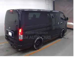 Toyota HiAce 2023 Black