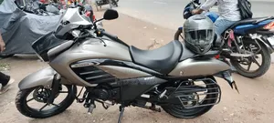 New Suzuki Intruder 2023 Gold