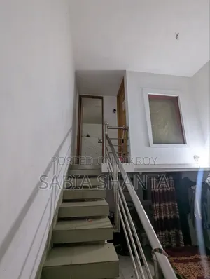 পান্থপথে ২ বেডরুমের ডুপ্লেক্স ভাড়া হবে