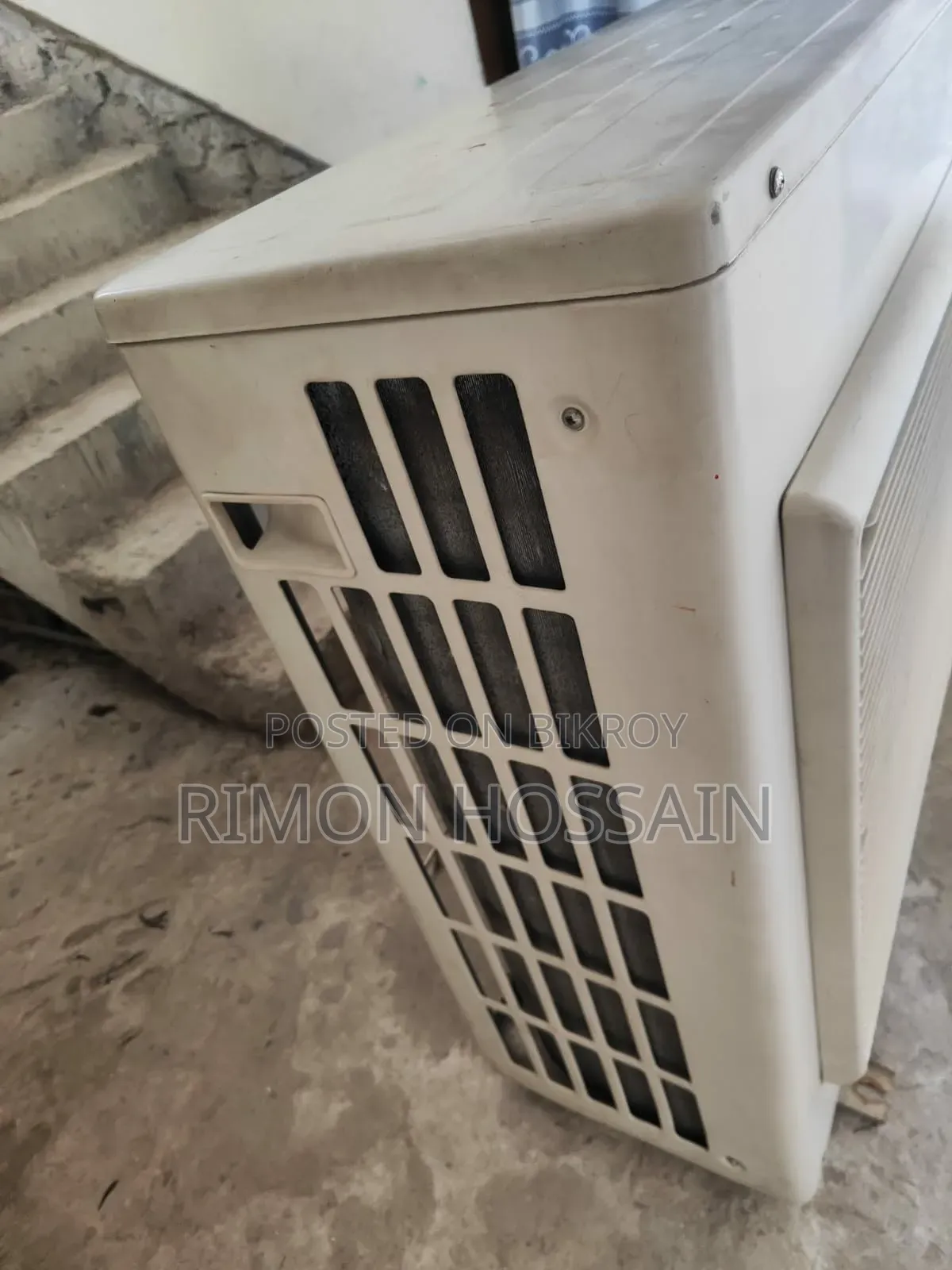 এসিটি খুবই ভালো এবং ফুল কন্ডিশন ওকে দাম আলোচনা সাপেক্ষে