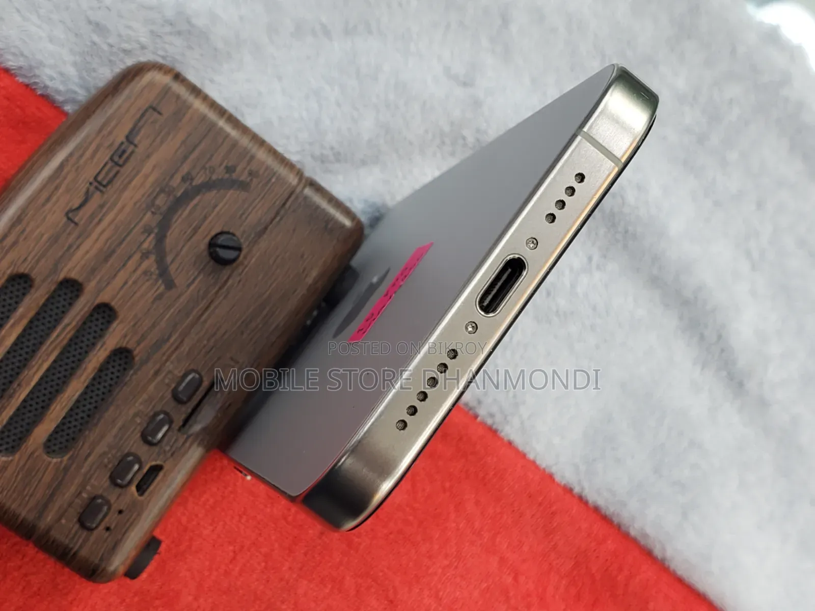 Apple iPhone 15 Pro Max ২৫৬ জিবি সিলভার