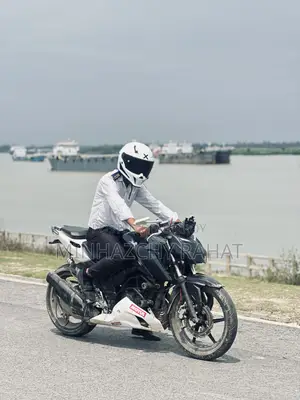 TVS Apache 160 4V 2019 Black