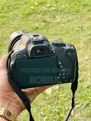 Canon 700d Camera