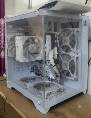 Desktop Computer 8GB AMD Ryzen 5 SSD 256GB