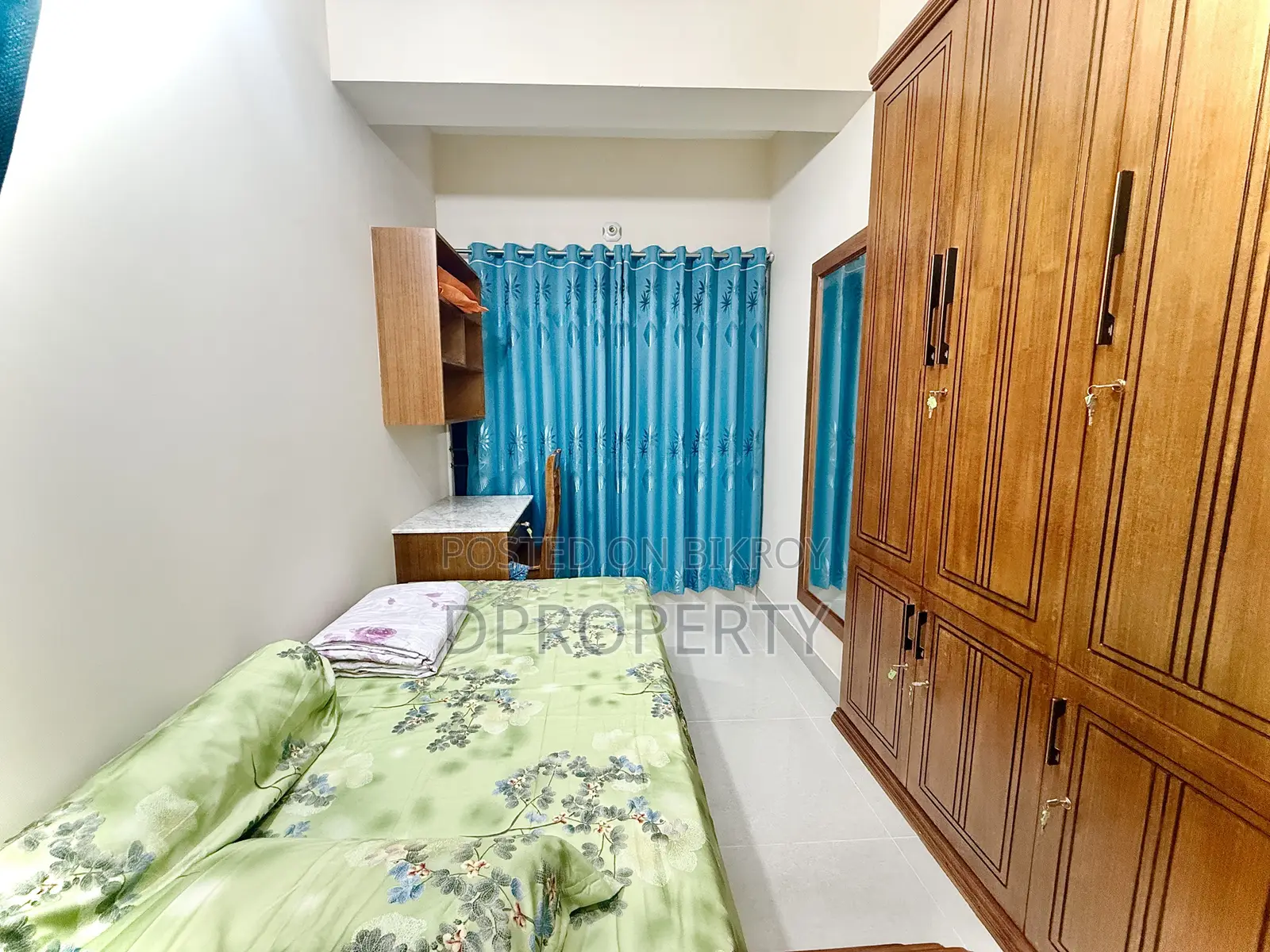 বসুন্ধরায় ফার্নিশড ৩ বেডরুমের অ্যাপার্টমেন্ট ভাড়ার জন্য