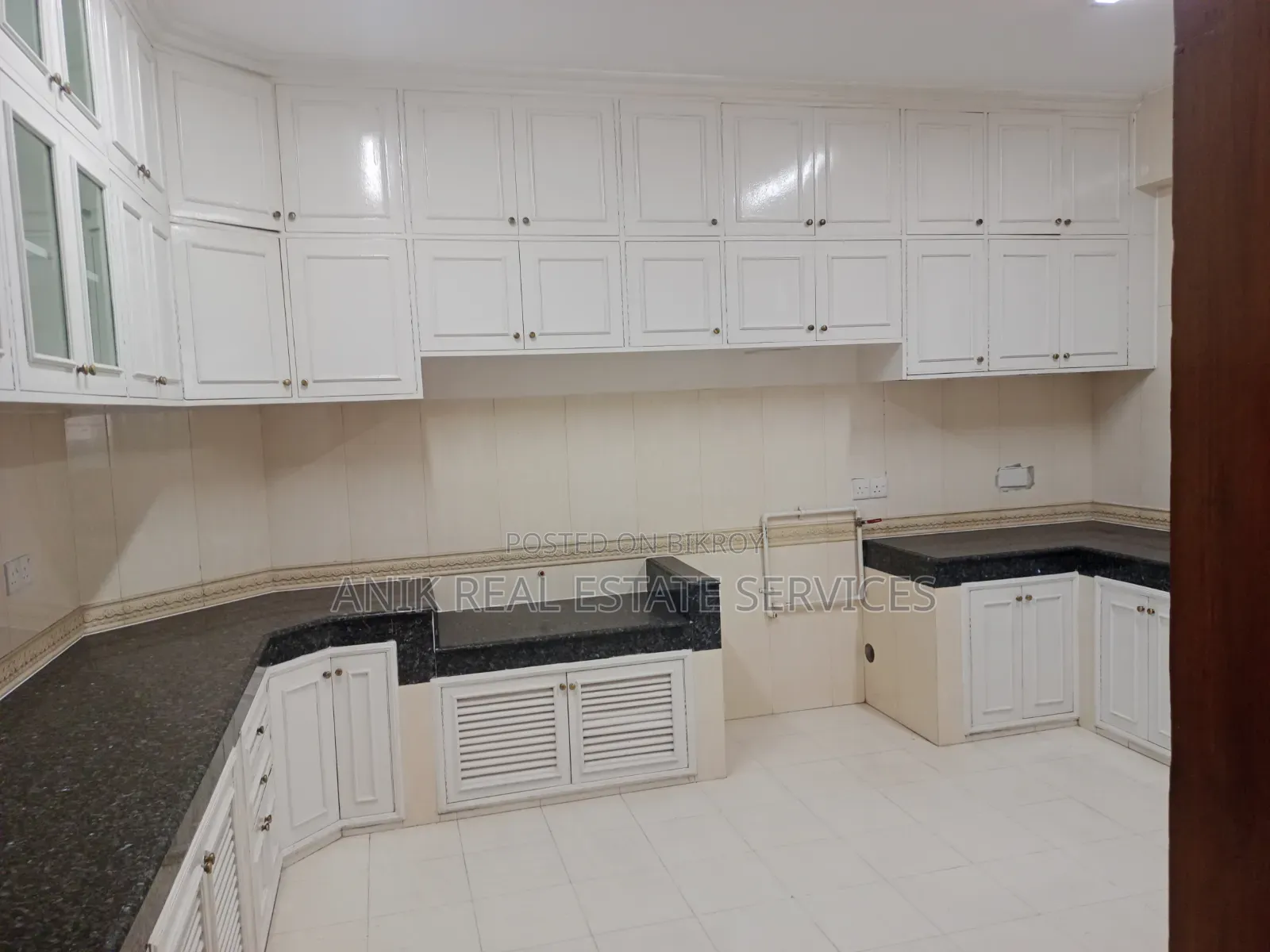 4-bedroom Apartment in Anik Real Estate, Gulshan for Sale