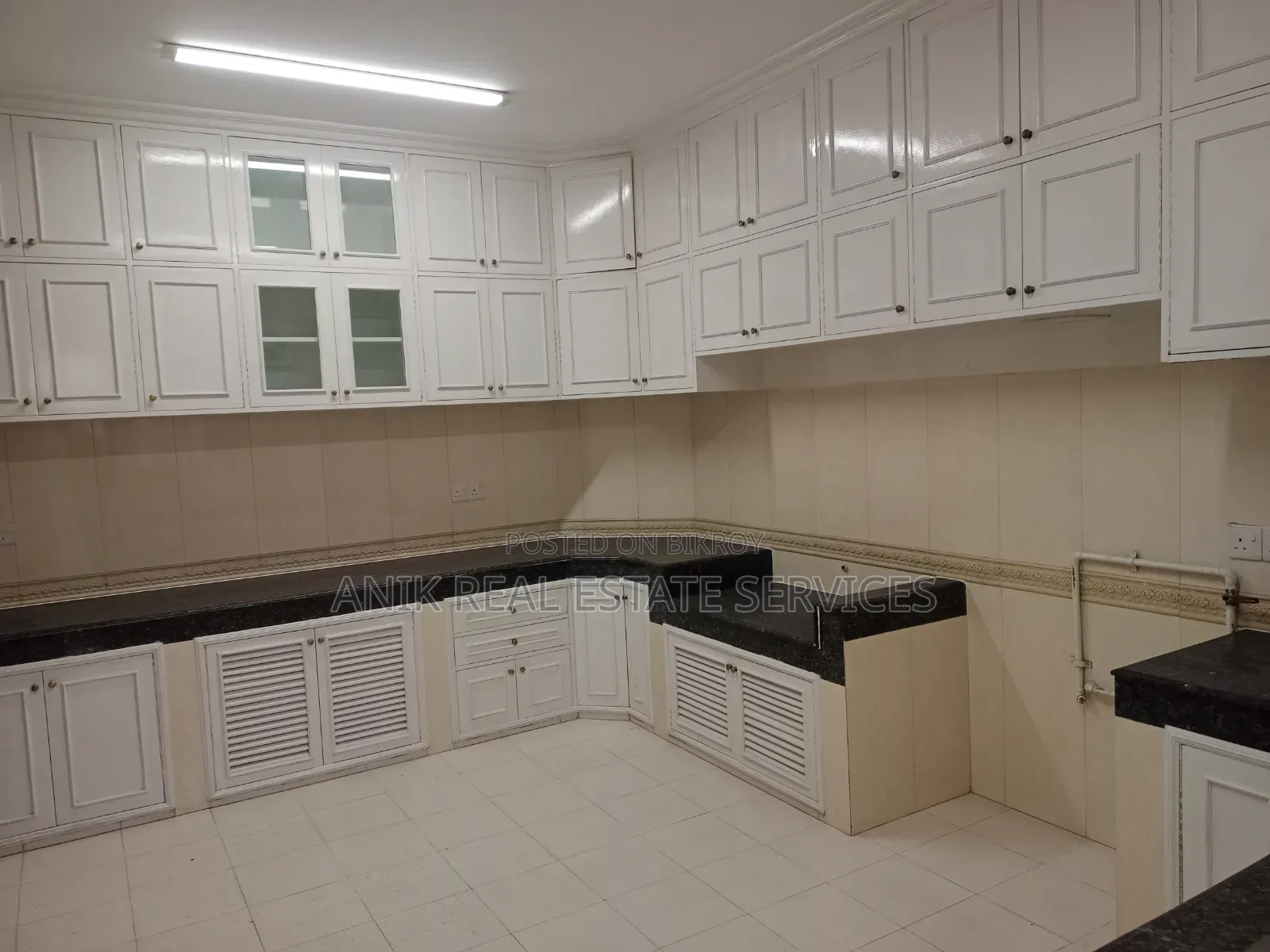 4-bedroom Apartment in Anik Real Estate, Gulshan for Sale