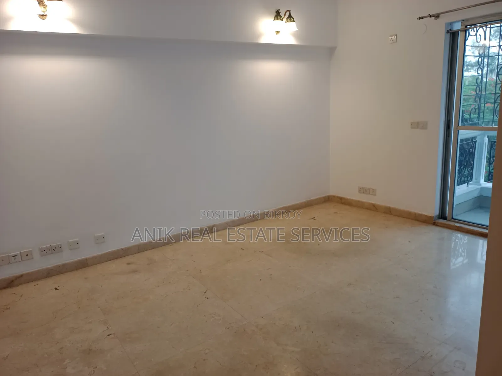 4-bedroom Apartment in Anik Real Estate, Gulshan for Sale
