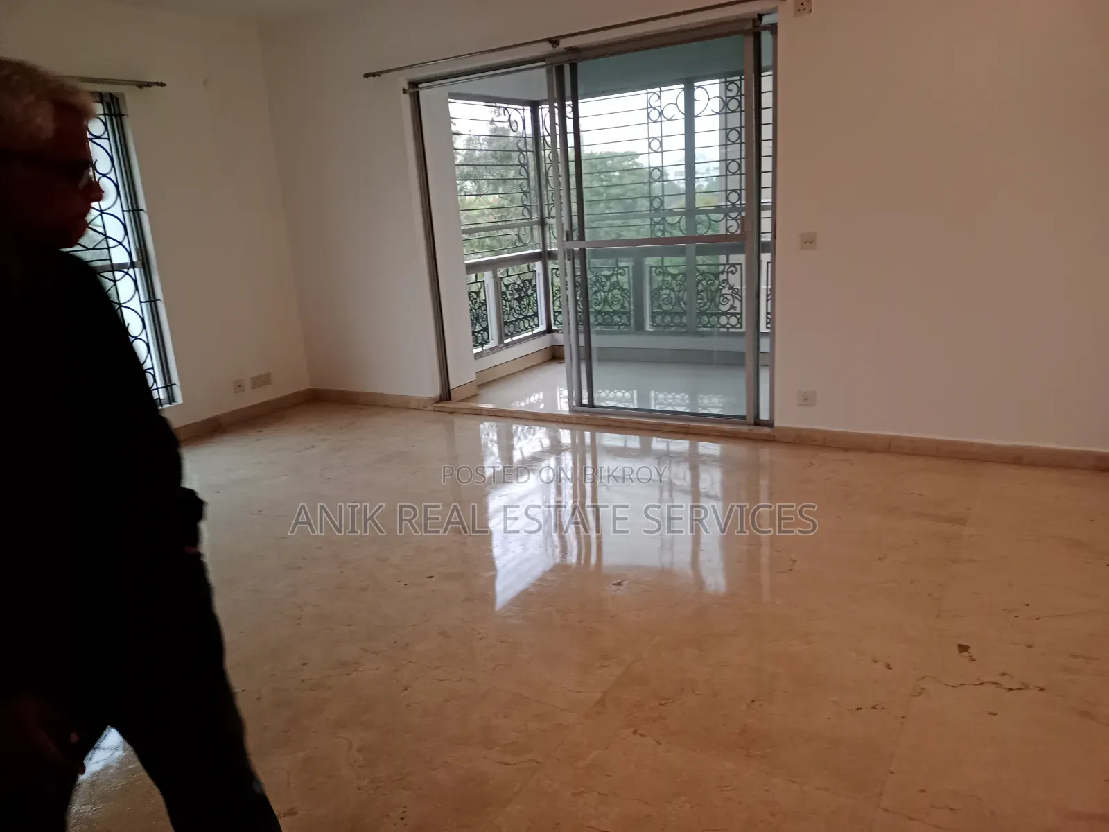 4-bedroom Apartment in Anik Real Estate, Gulshan for Sale