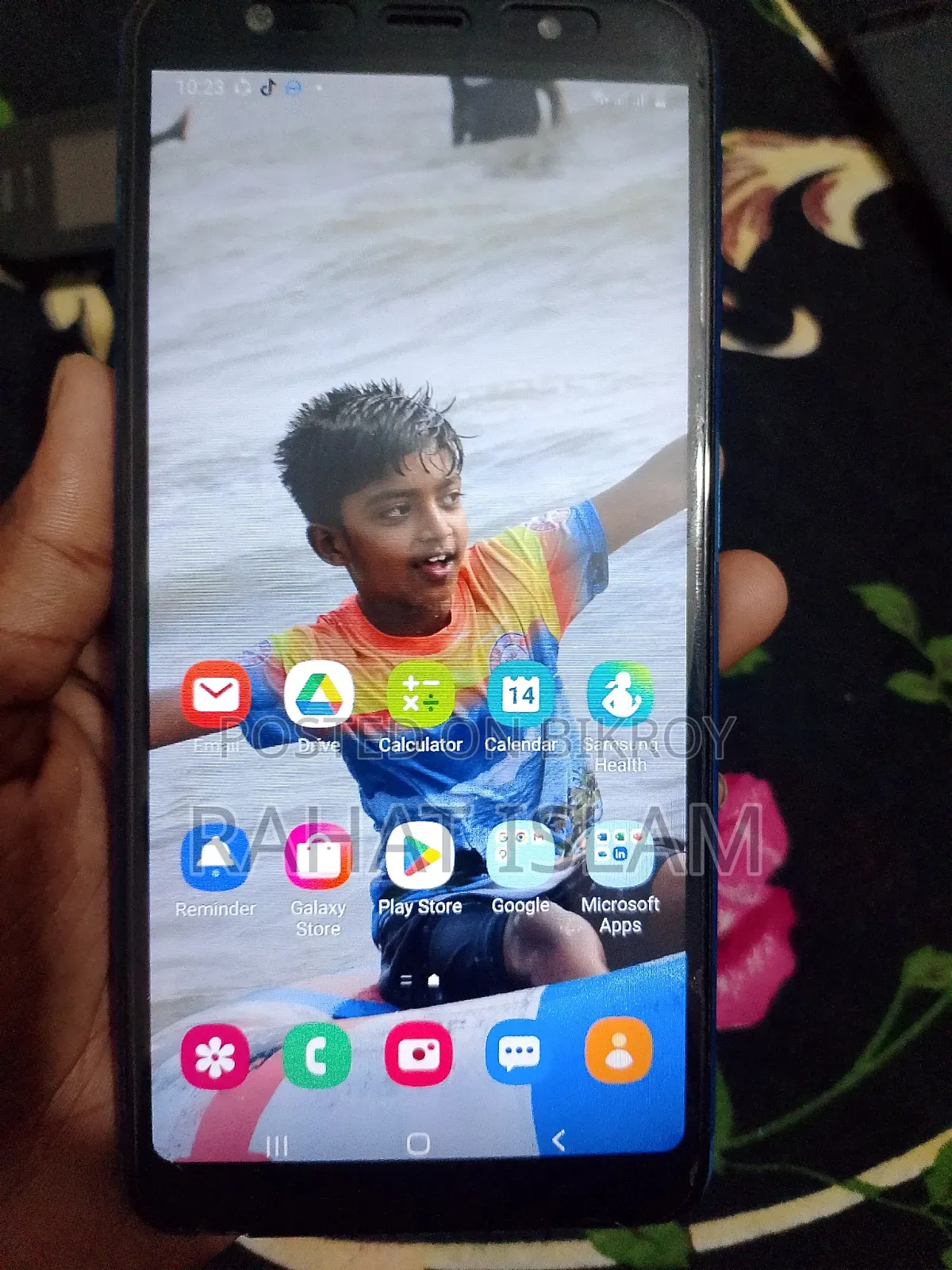 ফোনটির মূল্য সাড়ে ৯ হাজার টাকা