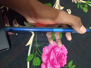 ফোনটির মূল্য সাড়ে ৯ হাজার টাকা