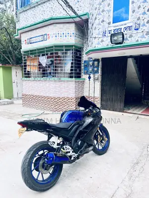 Yamaha R1 2020 Blue