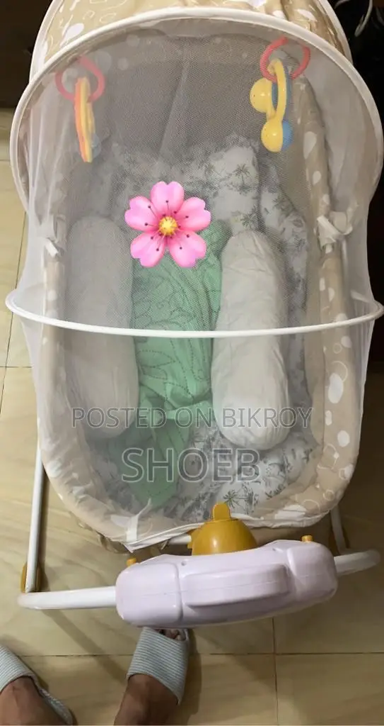 Baby Rocking Cot