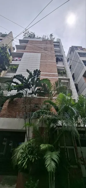 3bdrm Apartment in Basundhara for Sale