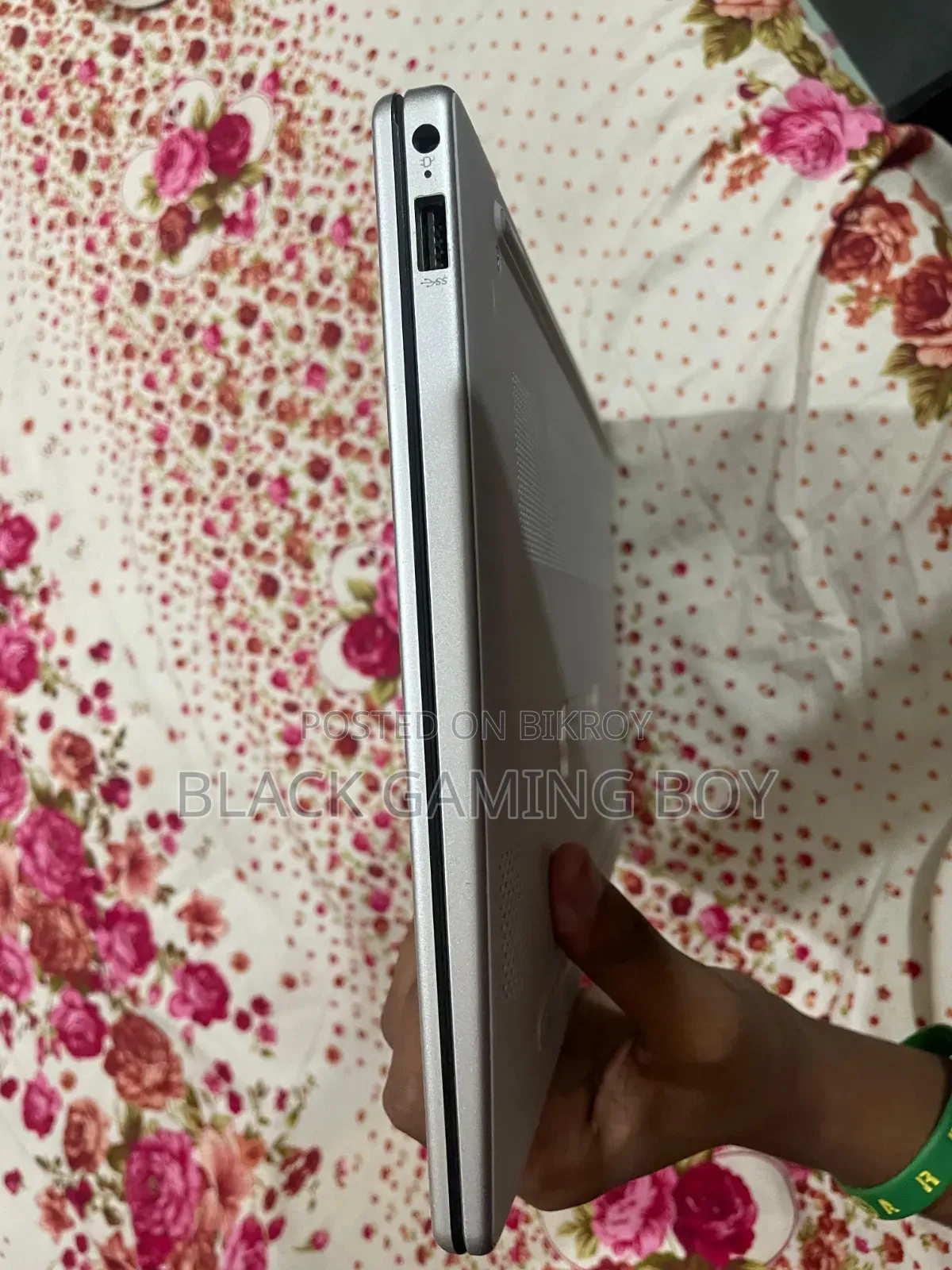 Laptop HP 14-Ep0063 8GB Intel Core I5 SSD 512GB
