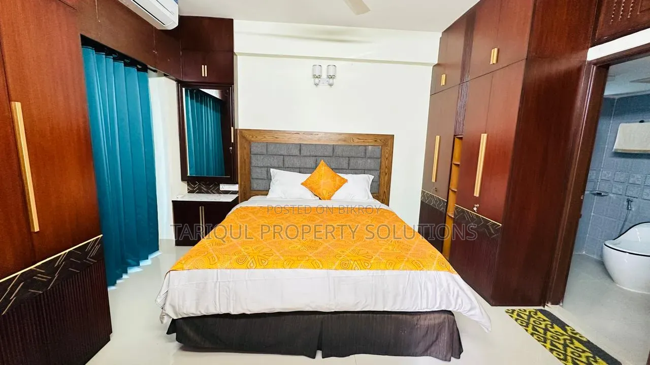 Furnished 3-bedroom Apartment in Bashundhara for rent