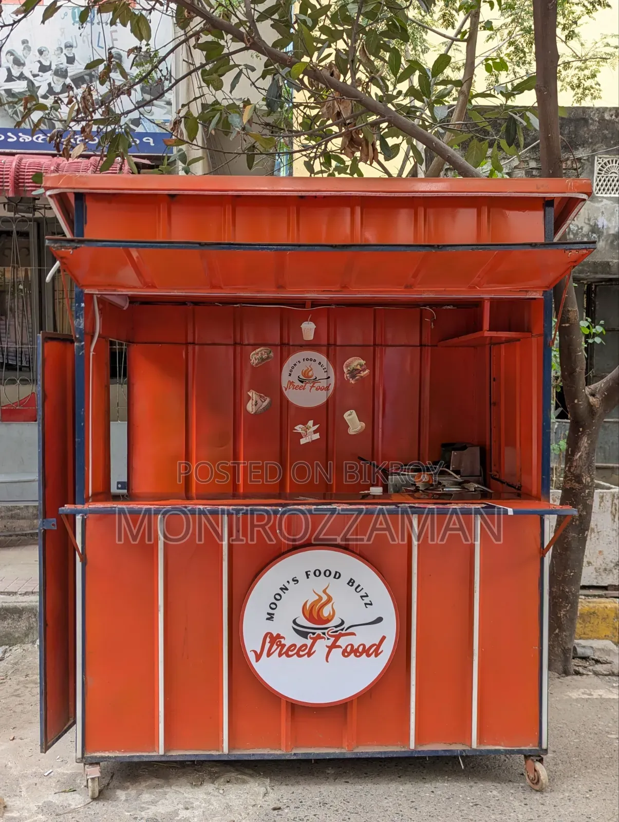 Food Court