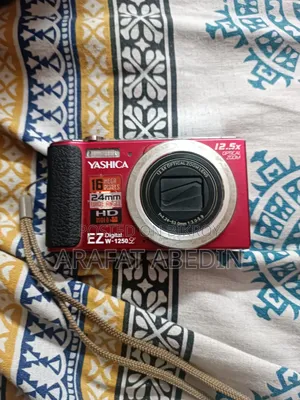 Yashica Digital Camera