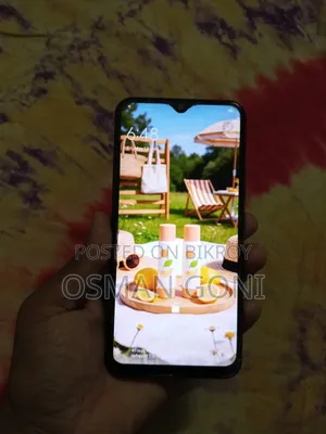 Vivo Y12 64 GB Blue