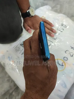 ওপ্পো রেনো৫ প্রো ৫জি ২৫৬ জিবি পার্পল