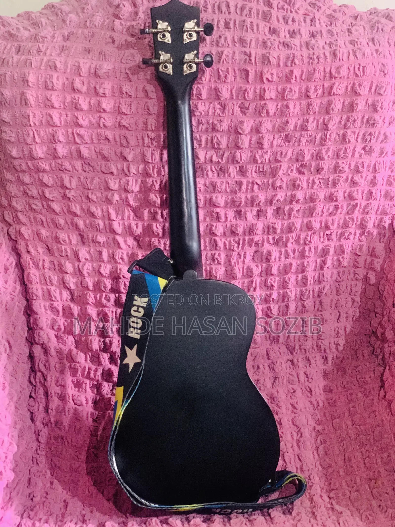 26-inch Tenor Ukulele - Matte Black (Fresh)