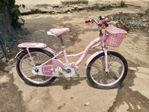 Cute Pink Kids Bicycle in Excellent Condition (Kiesel Brand)