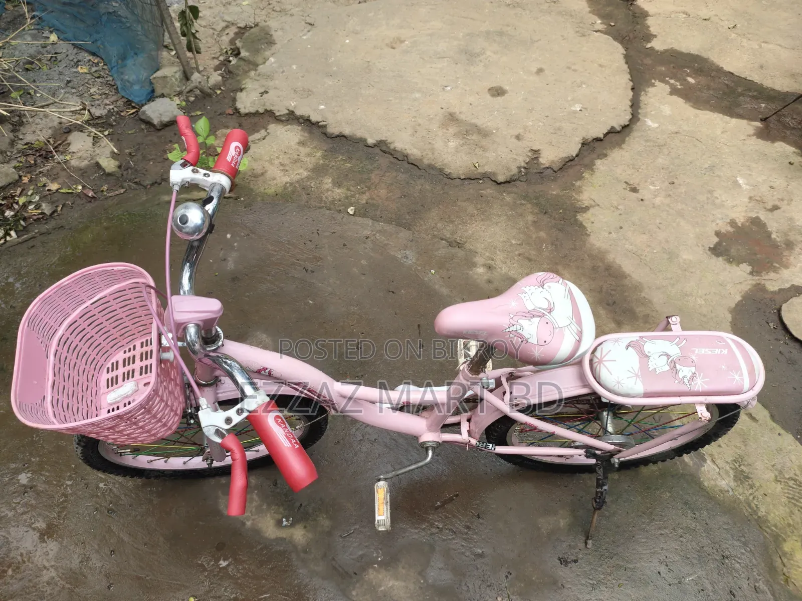 Cute Pink Kids Bicycle in Excellent Condition (Kiesel Brand)