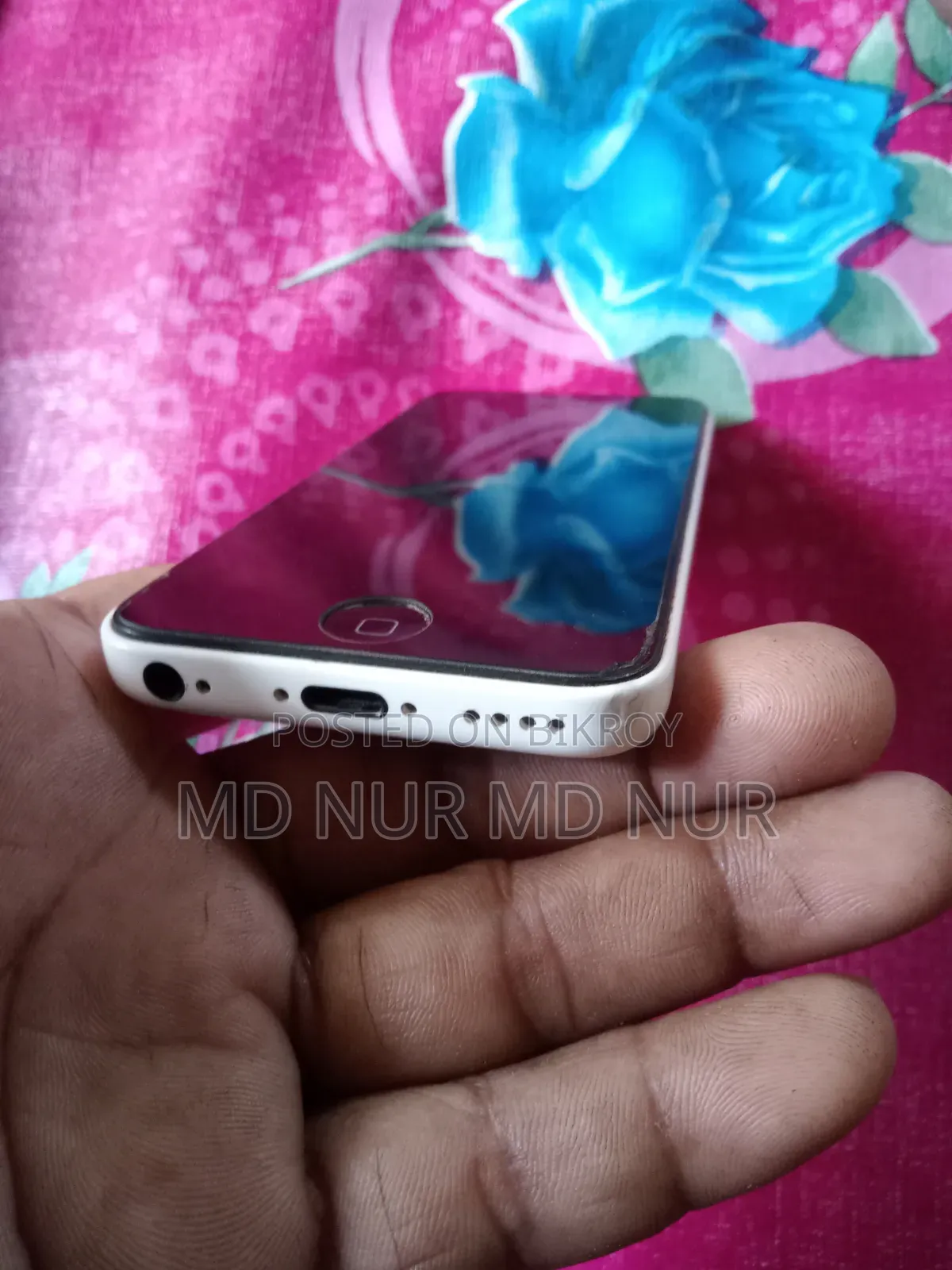 Apple iPhone 5c 32 GB