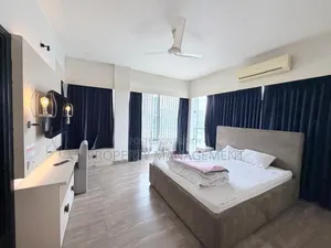 Furnished 4bdrm Apartment in Development by Owner, Gulshan for Rent