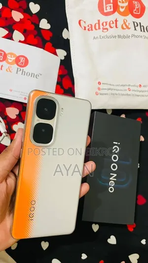 iQOO 256 GB Orange
