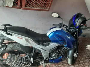 TVS Apache 160 4V 2023 Blue