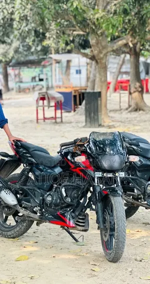 2020 Bajaj Pulsar 150 Black