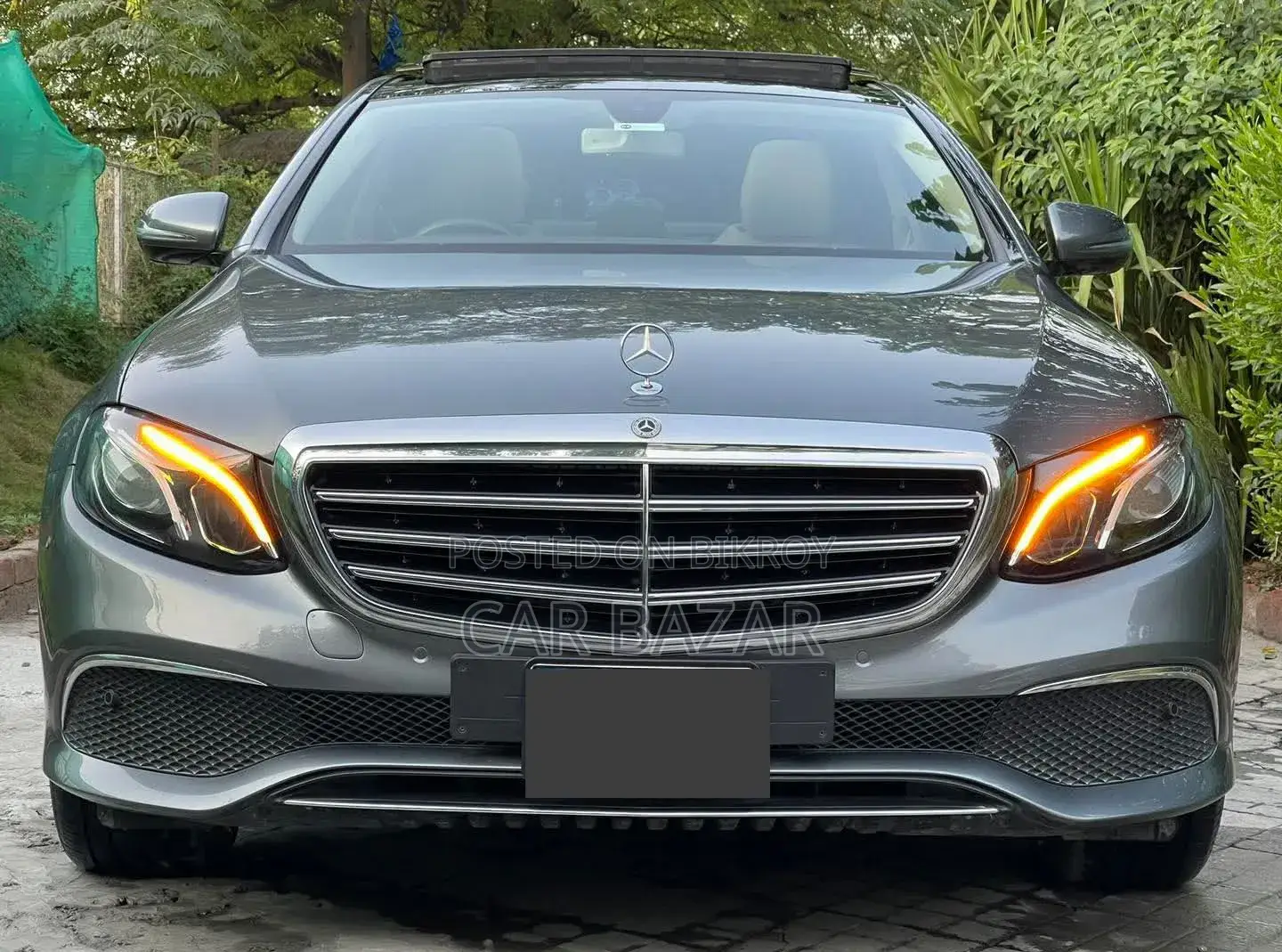 Mercedes-Benz E200 2020 Gray