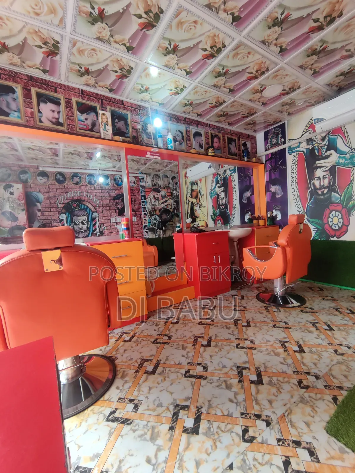 Gents Parlour
