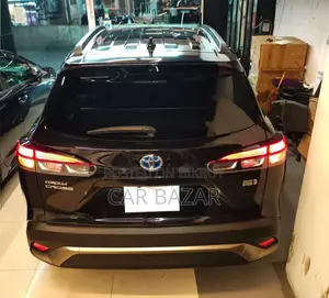 Toyota Corolla Cross 1.8 Hybrid AWD 2021 Black