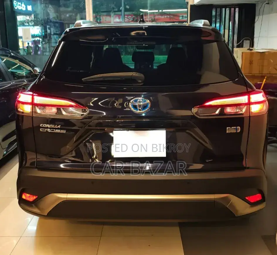 Toyota Corolla Cross 1.8 Hybrid AWD 2021 Black