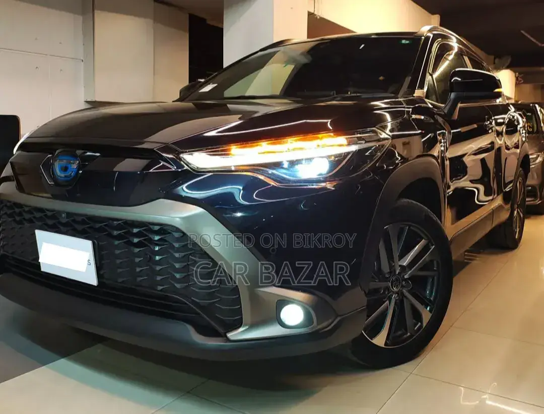 Toyota Corolla Cross 1.8 Hybrid AWD 2021 Black
