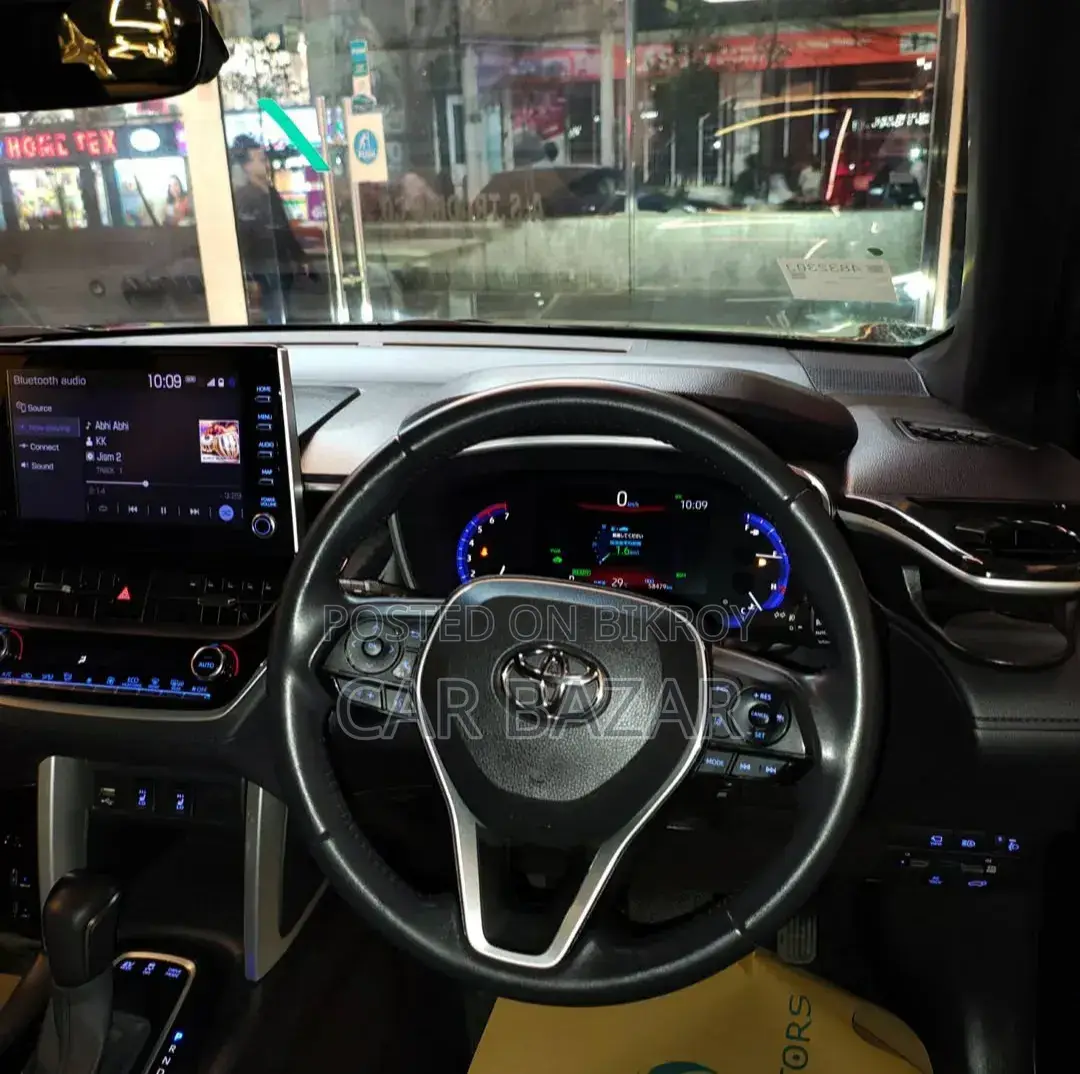 Toyota Corolla Cross 1.8 Hybrid AWD 2021 Black