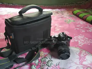 নিকন ডি-৫৩০০ উইথ ন্যানো এসটিএম