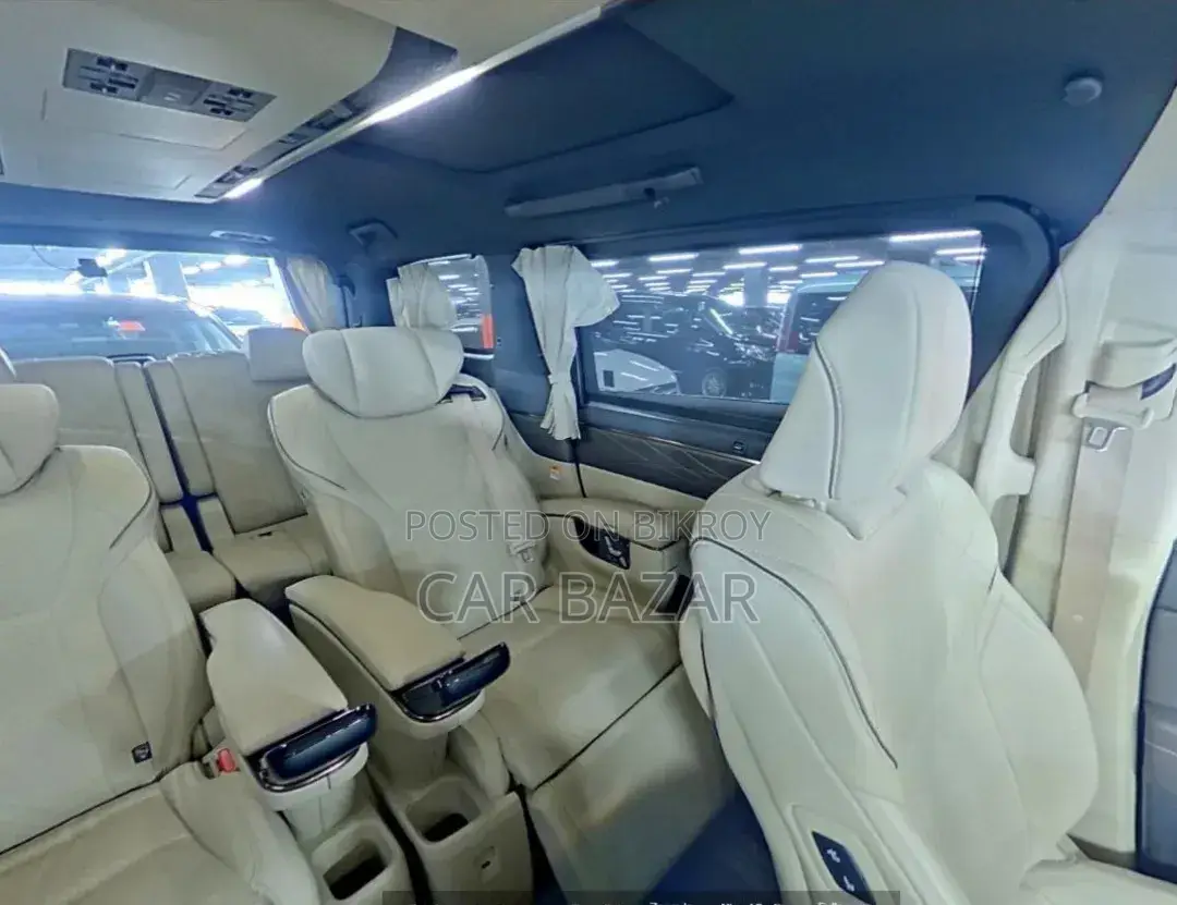Toyota Alphard 2.5 Hybrid AWD 2023 Pearl