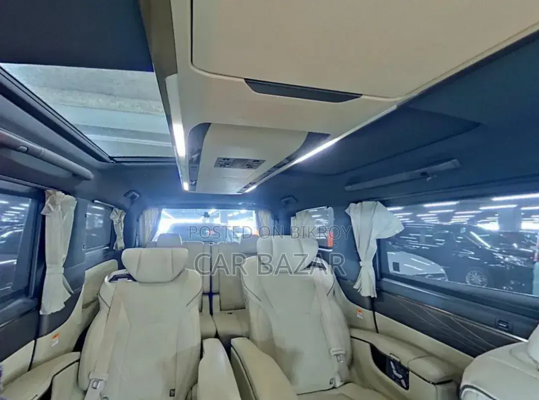 Toyota Alphard 2.5 Hybrid AWD 2023 Pearl