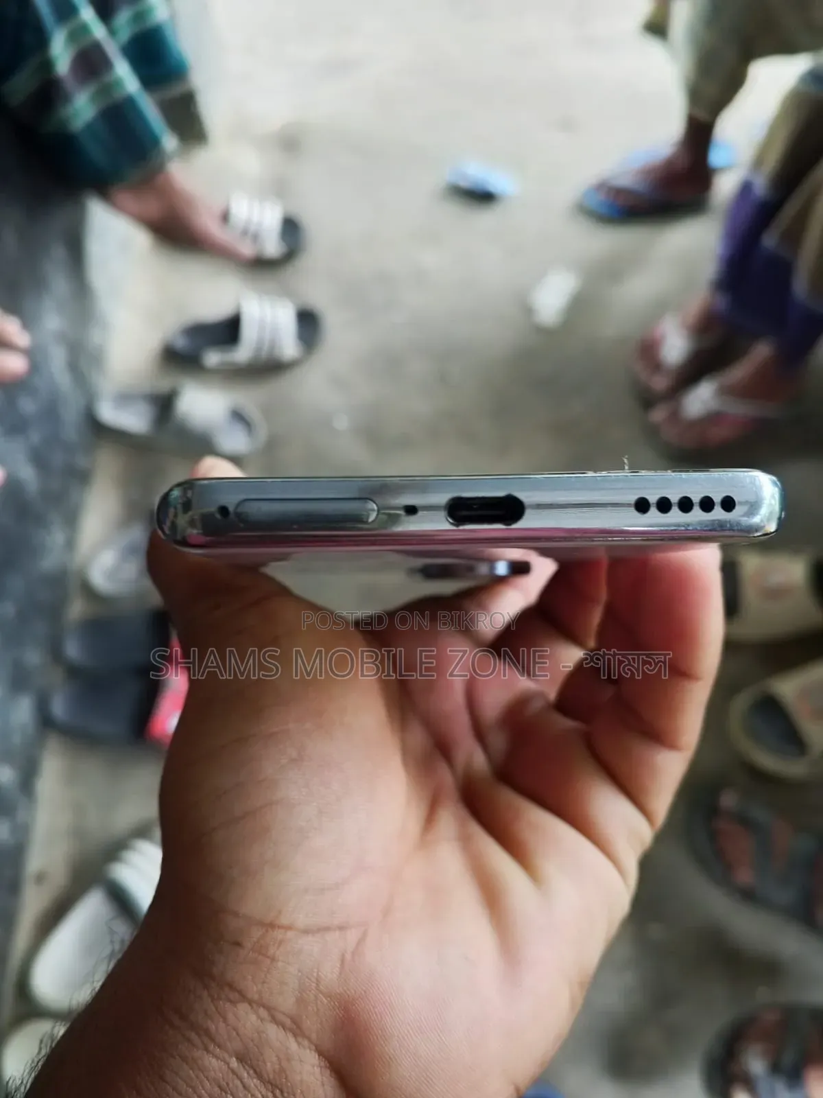 Oppo Reno 10 5G ২৫৬ জিবি হোয়াইট