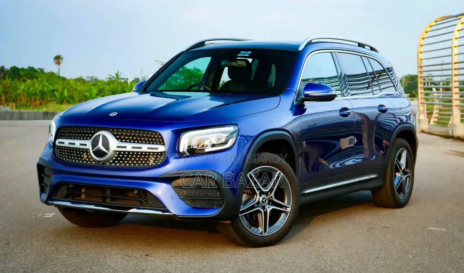 Mercedes-Benz GLB-Class GLB 200 4MATIC 2023 Blue