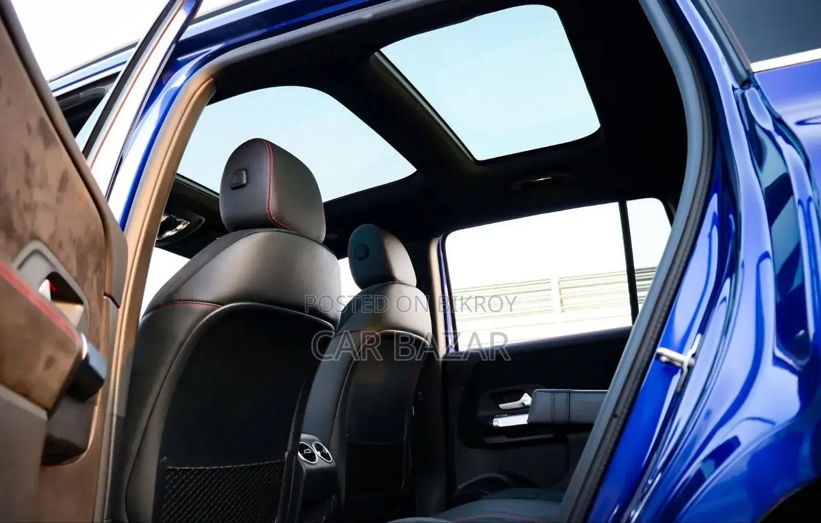 Mercedes-Benz GLB-Class GLB 200 4MATIC 2023 Blue