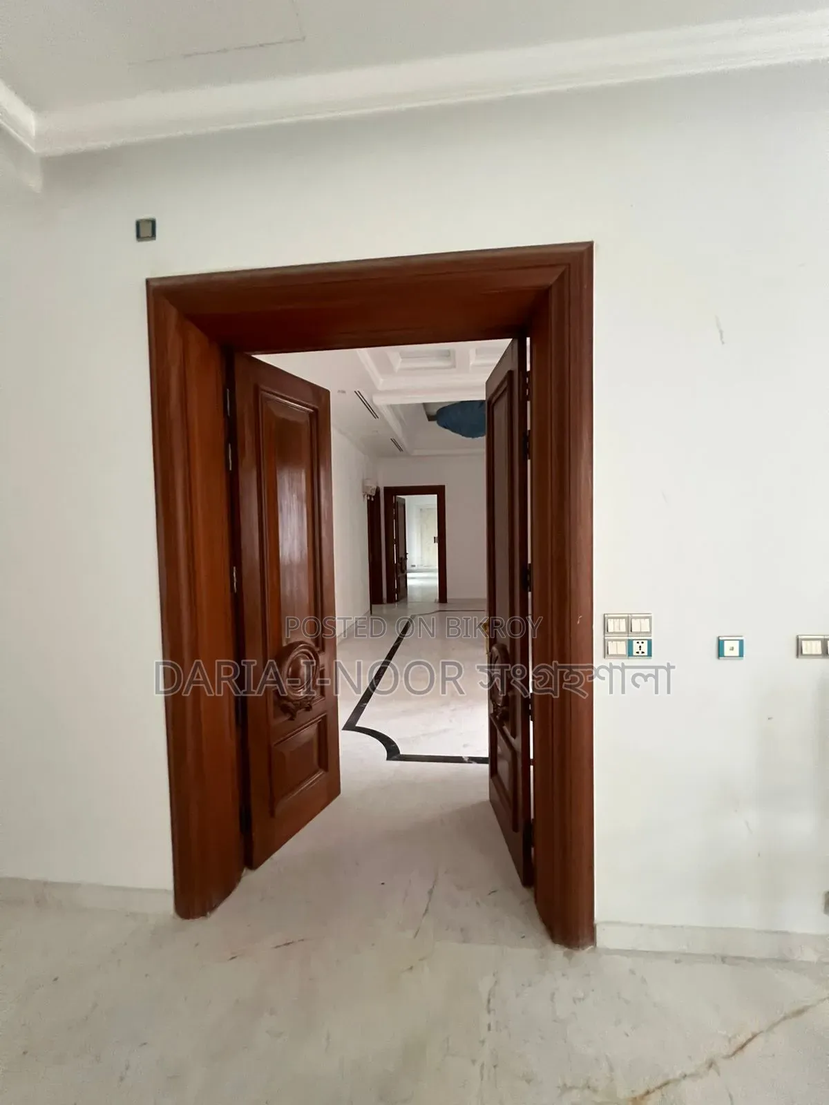 20bdrm Block of Flats in August 01, Basundhara for Sale