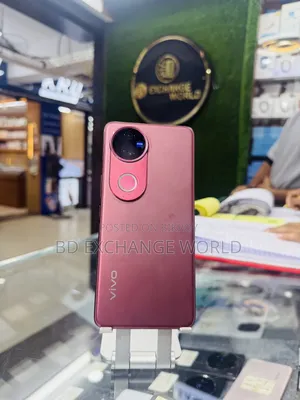 Vivo V50 512 GB Red