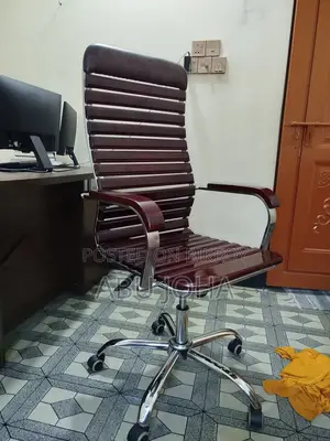 Executive Table Chair