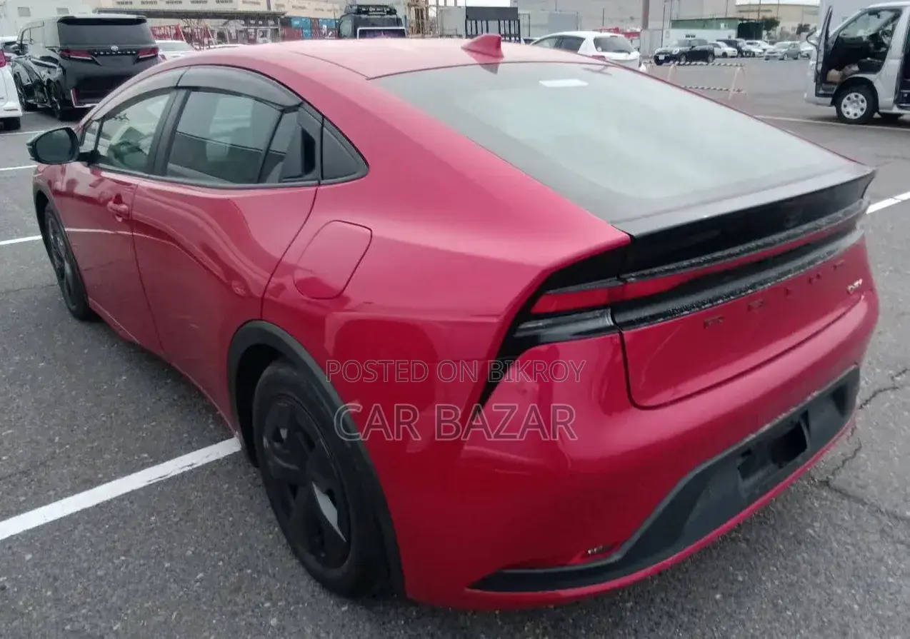 Toyota Prius Limited AWD-e 2023 Red