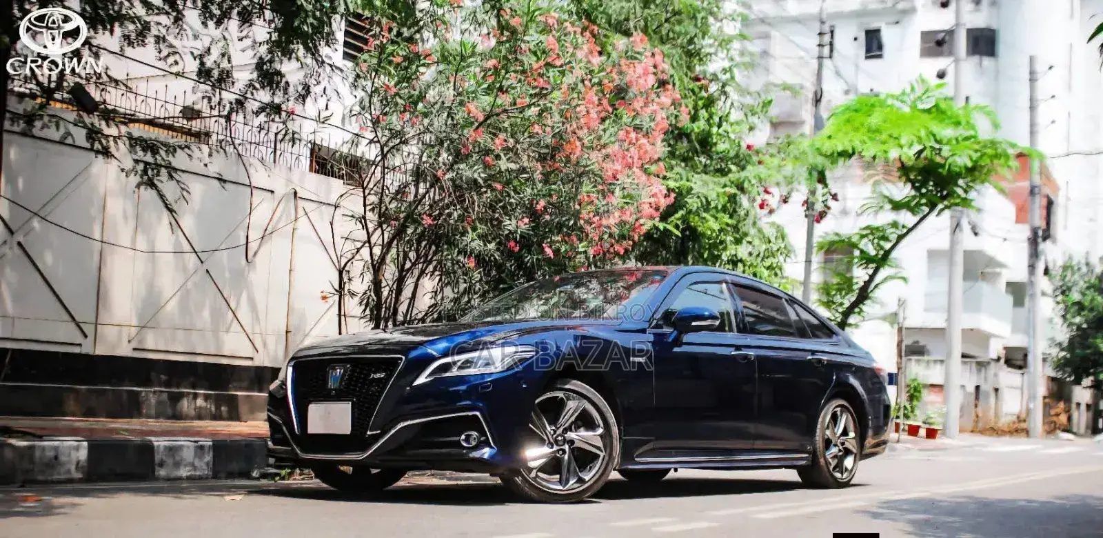Toyota Crown 2018 ব্লু