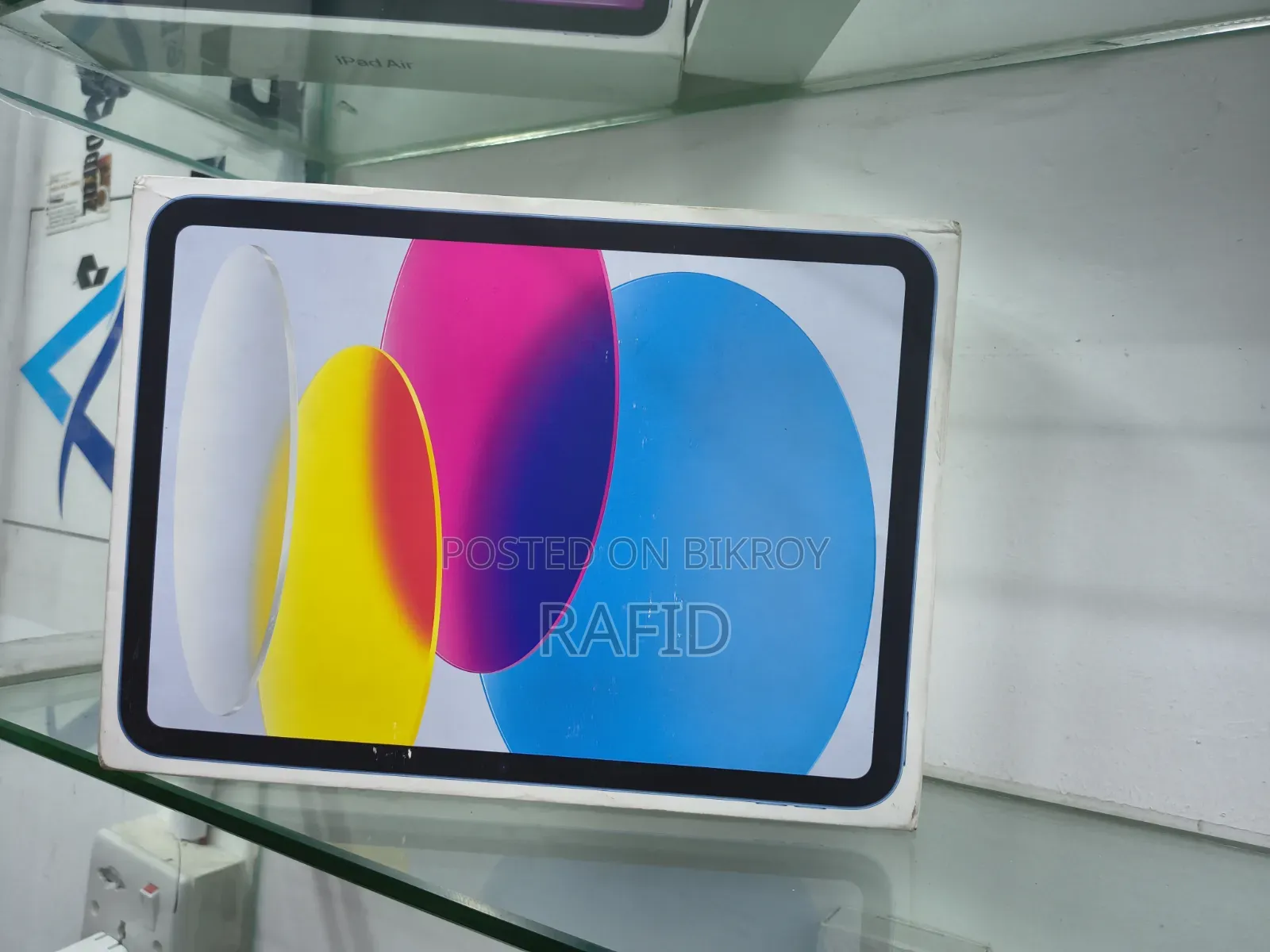 New Apple iPad (2025) 128 GB Blue